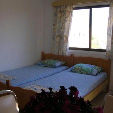 Marios Apartments 페르볼리아 외부 사진